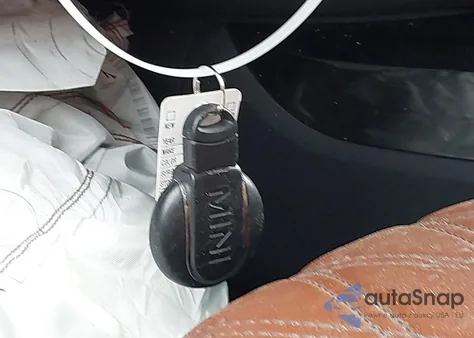 2020 Mini Clubman Cooper S из США, поврежденный, VIN WMWXJ1C02L2M82389